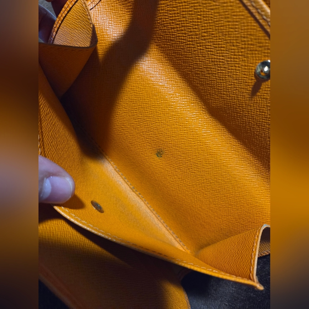 Louis Vuitton Orange Epi Leather Chain Wallet Trifold With Authentication Letter - Picture 12 of 16